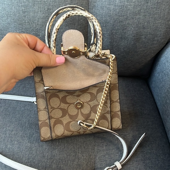 Small Coach bag with removable shoulder strap. Brand new without tags. - Picture 7 of 7